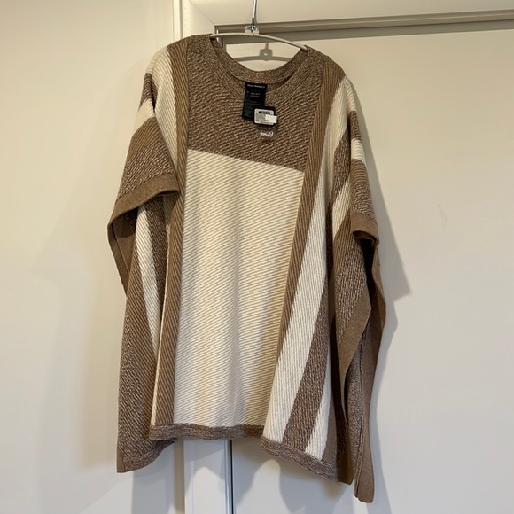 Club Monaco Wool/Cashmere Blend Poncho - Picture 1 of 5